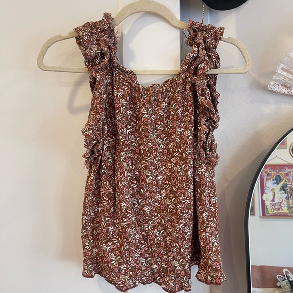 Natural Life Floral Ruffle Top - Picture 6 of 6